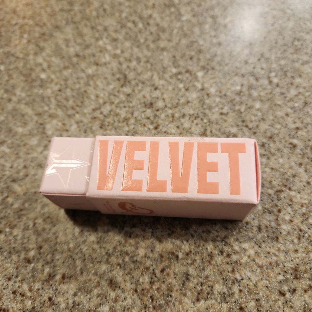 Jeffrey Star Libra Lynn Velvet Trap Lipstick ~ Terracotta Rose - Picture 6 of 8